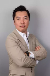 Professional headshot photographer Singapore | iSnap Photography