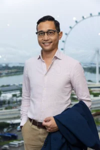 Professional headshot photographer Singapore | iSnap Photography