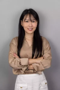 Professional headshot photographer Singapore | iSnap Photography