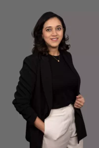 Professional headshot photographer Singapore | iSnap Photography